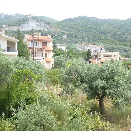 Daire Dimitra's House
